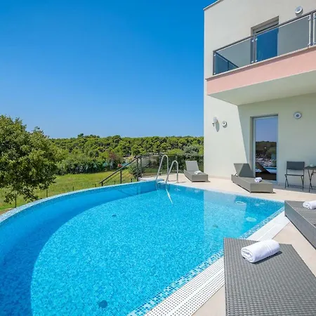 Vila Cedar