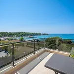 Cedar Villa *