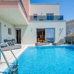 Villa Cedar